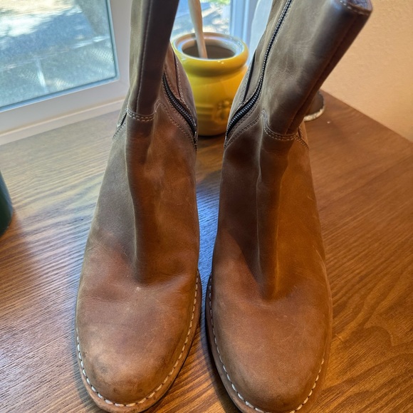 SOLD - Picture 4 of 13